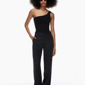 Aritzia | Babaton | Sculpt Knit Cropped One Shoulder Tank | Black | Large